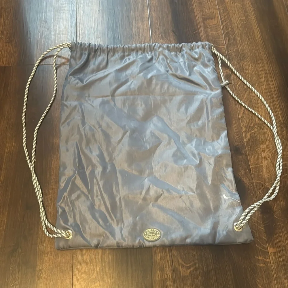 Thirty-One Drawstring Cinch Sac “Shamrock School